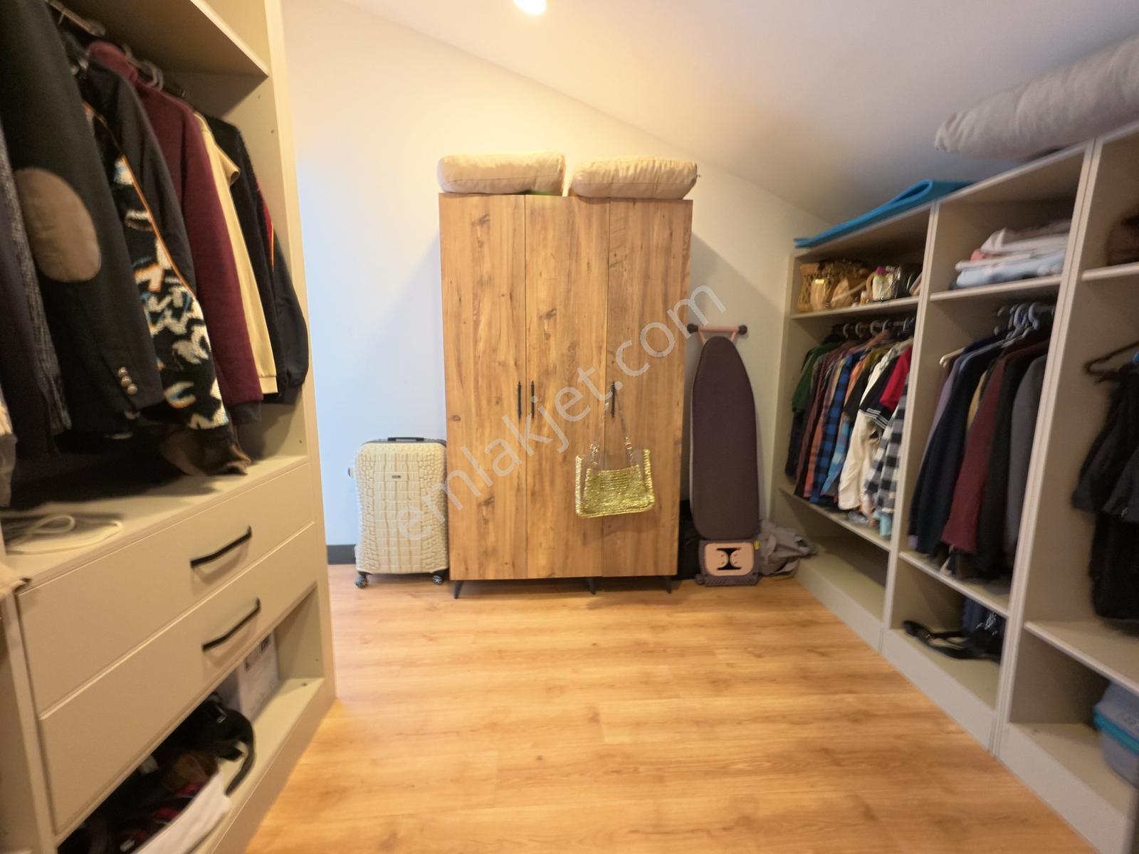 Döşemealtında Lüx Eşyalı 4+1 Satılık Villa - Görsel 19
