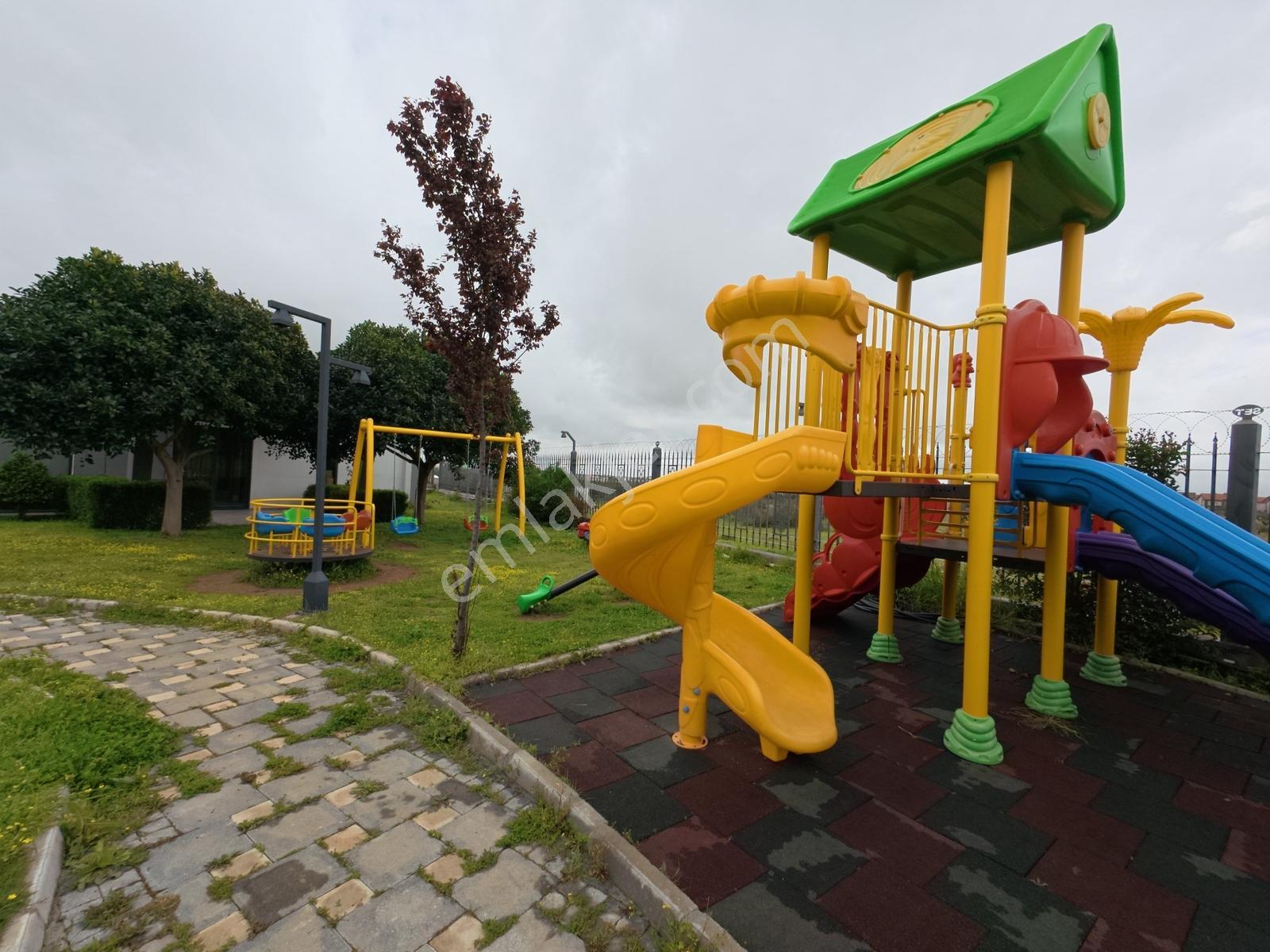 Döşemealtında Lüx Eşyalı 4+1 Satılık Villa - Görsel 32