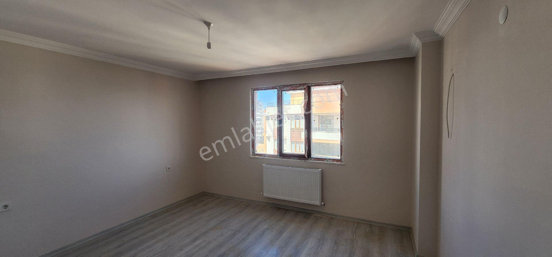 Yalıncak Casamarin Sitesinde Satılık Deniz Manzaralı Daire - Görsel 12