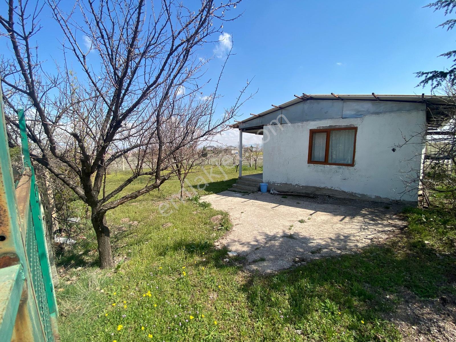 Yenikent Emlak'tan Satılık Arsa 500 M2 Geniş Köşe Başı Arsa - Görsel 9