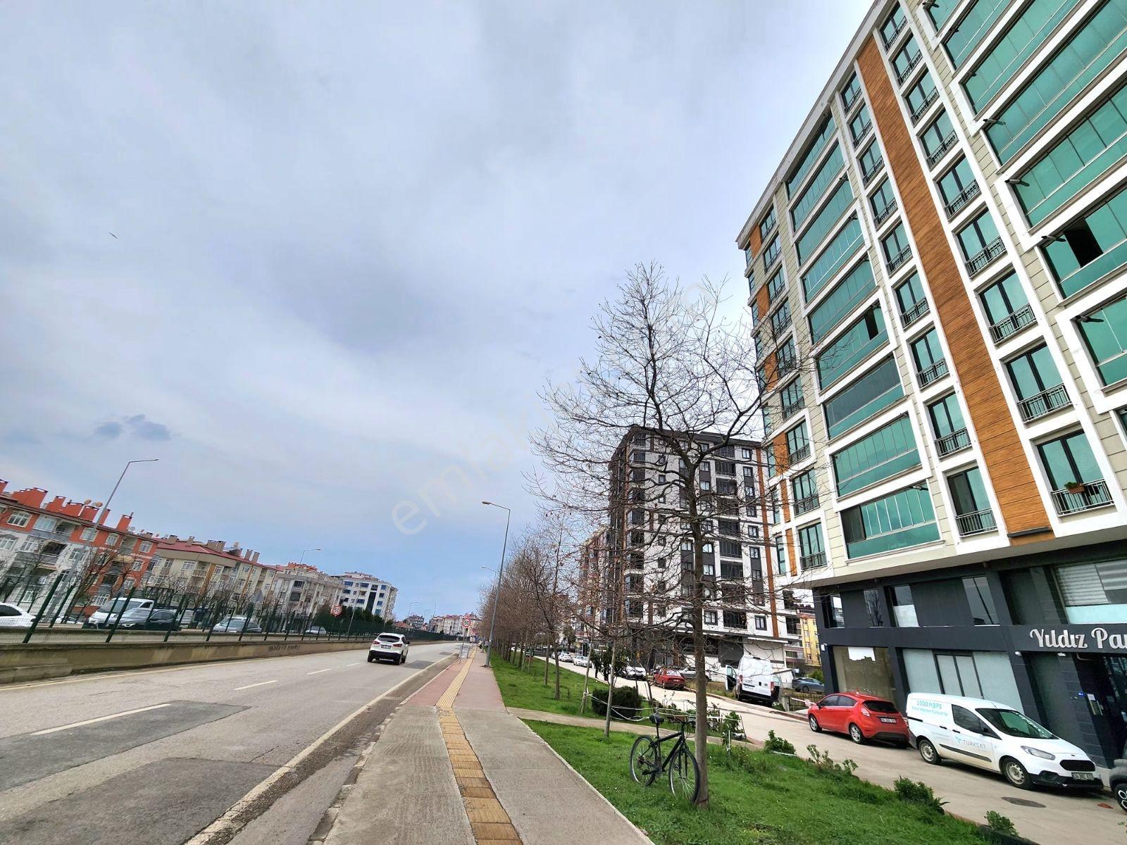 Remax Damla Gür'den Ömürevlerinde Kullanışlı Satılık 4+1 Daire - Görsel 3