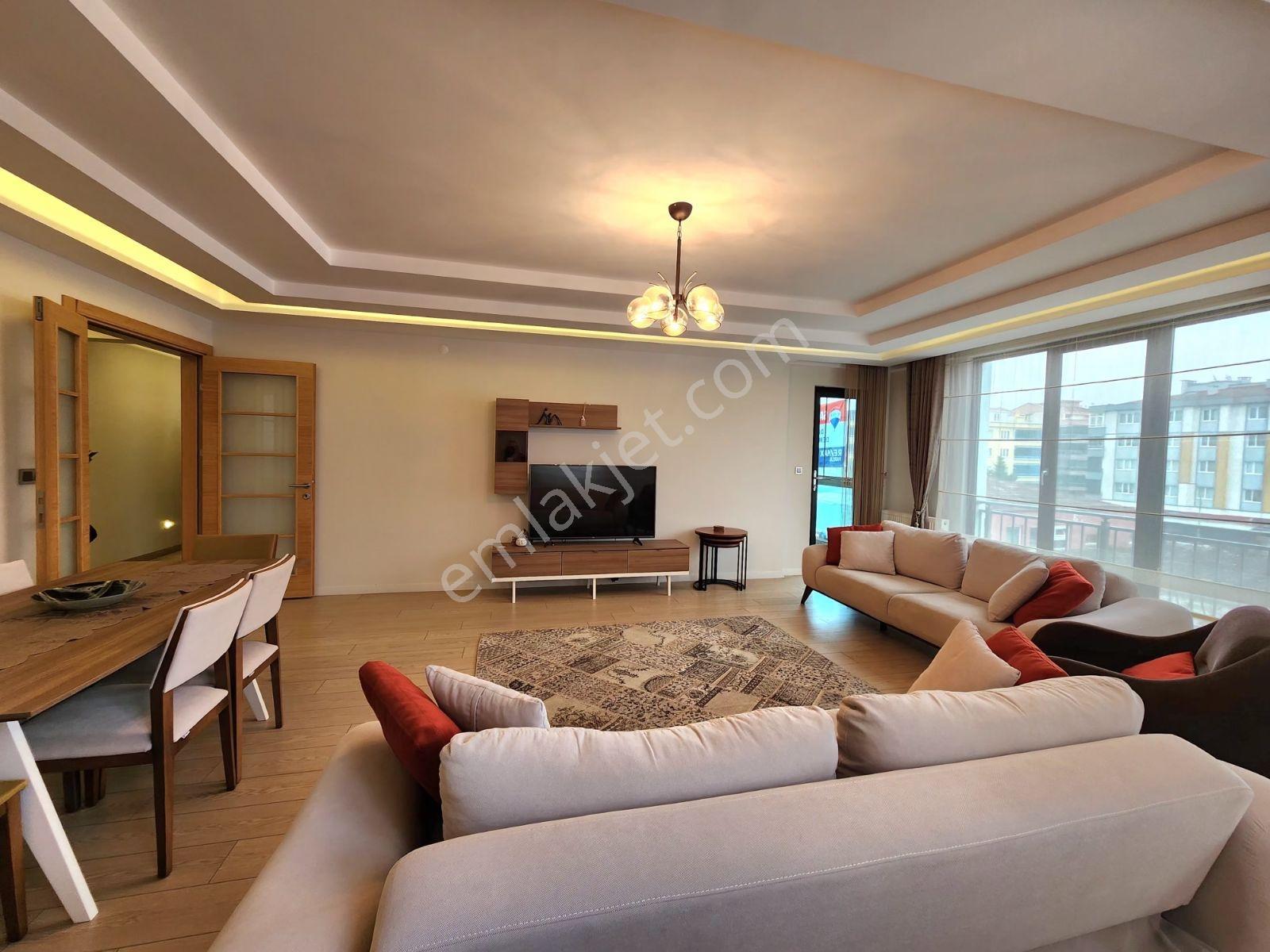 Remax Damla Gür'den Ömürevlerinde Kullanışlı Satılık 4+1 Daire - Görsel 23