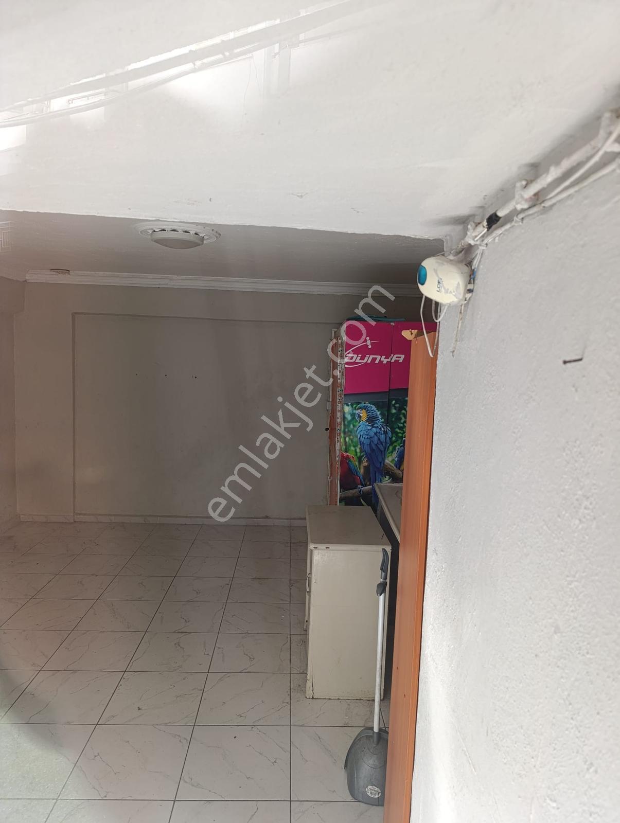Demetten Yeşilyurtta Okul Ve Pazar Yanı Kiralık Dükkan - Görsel 7