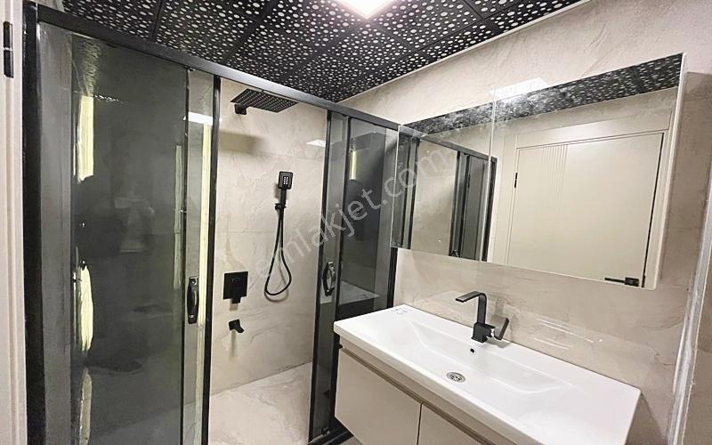 Yenikent Emlak'tan Çift Mutfaklı 3+1 140m2 2.5 Milyn Kredi Daire - Görsel 40