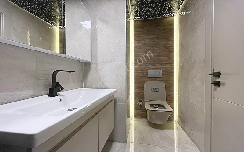 Yenikent Emlak'tan Çift Mutfaklı 3+1 140m2 2.5 Milyn Kredi Daire - Görsel 20