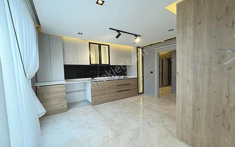 Yenikent Emlak'tan Çift Mutfaklı 3+1 140m2 2.5 Milyn Kredi Daire - Görsel 6