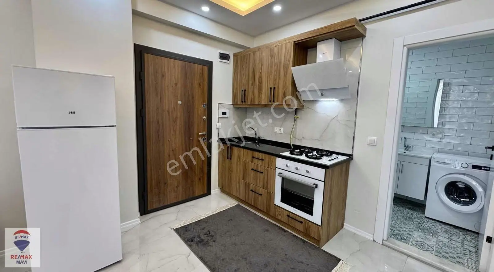 Re/max Mustafa Öz 2+1 65m² Eşyalı Metrobüs - Valilik Y. Mesafesi - Görsel 3