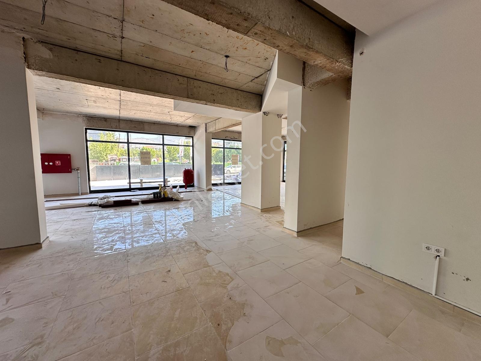Merkezi Konumlu Çift Cephe 165 M² Sıfır Kiralık Dükkan - Görsel 10