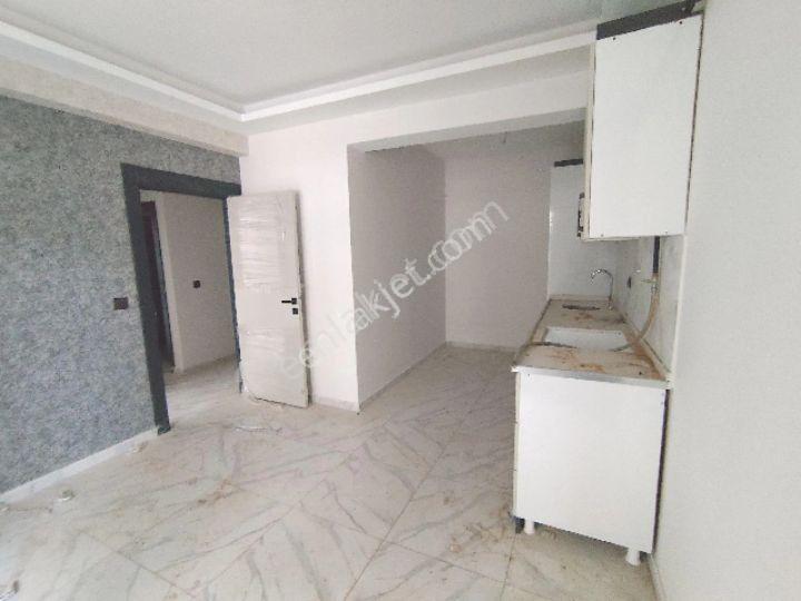 Sur Amed'tan Şehir Hastanesi Yanında Öz Ay Sitesinde 2+1 Amerikan Mutfak
