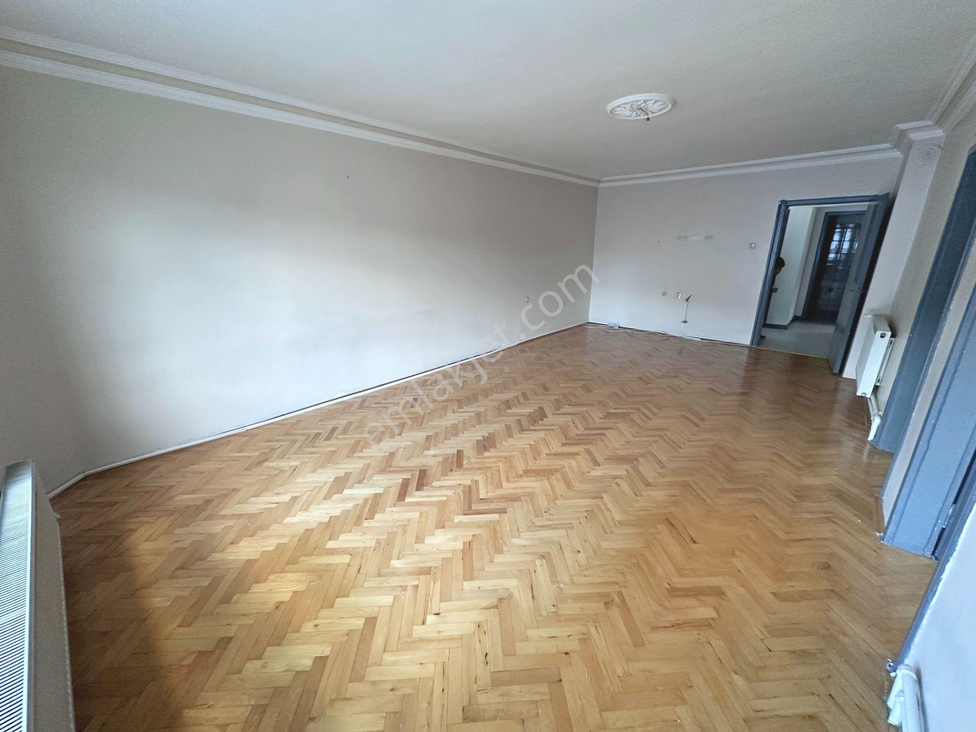 Abidinpaşa Mahallesi Ara Kat Ön Cephede Geniş 3+1 Satılık Daire - Görsel 2