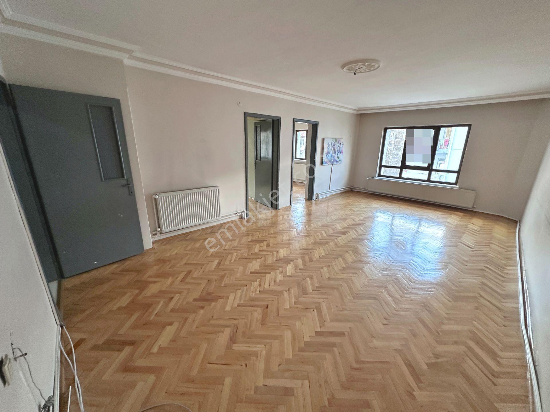 Abidinpaşa Mahallesi Ara Kat Ön Cephede Geniş 3+1 Satılık Daire - Görsel 4