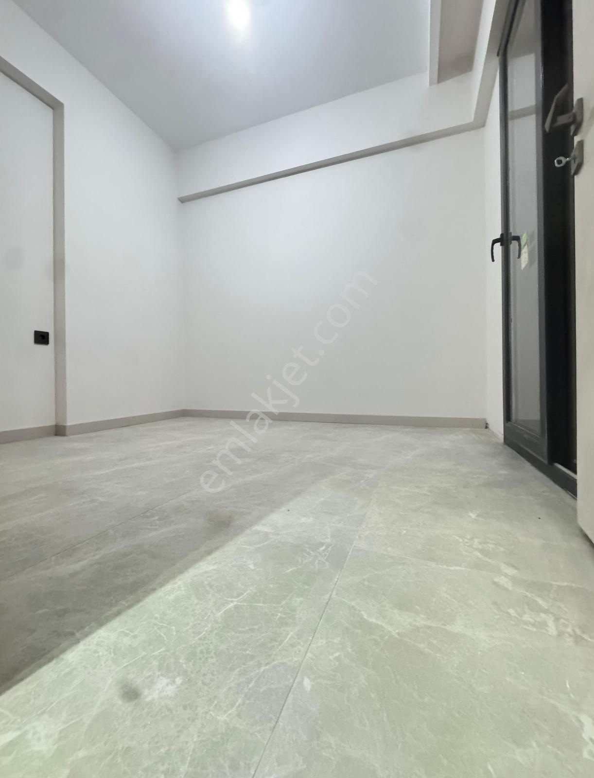 Demirler'den Adalet'te Modern Tasarım Kiralık 2+1 Apart - Görsel 14