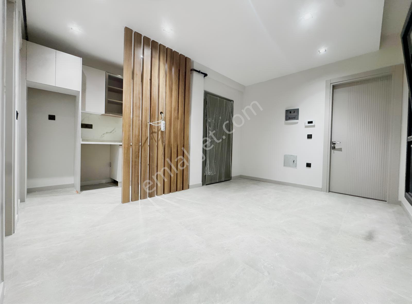 Demirler'den Adalet'te Modern Tasarım Kiralık 2+1 Apart - Görsel 15