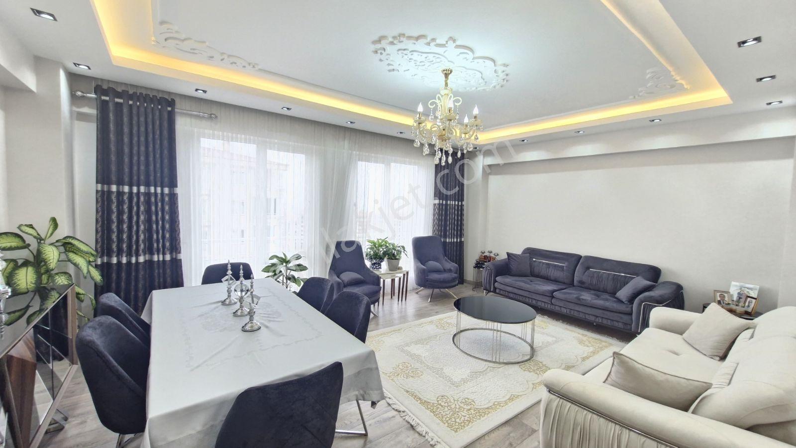 Ymz'den Akkent'te Ataşehir Sitesinde Havuzlu Satılık 4+1 Daire - Görsel 35
