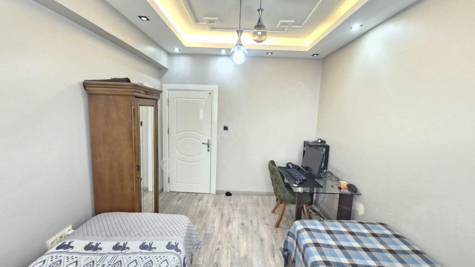 Ymz'den Akkent'te Ataşehir Sitesinde Havuzlu Satılık 4+1 Daire - Görsel 11