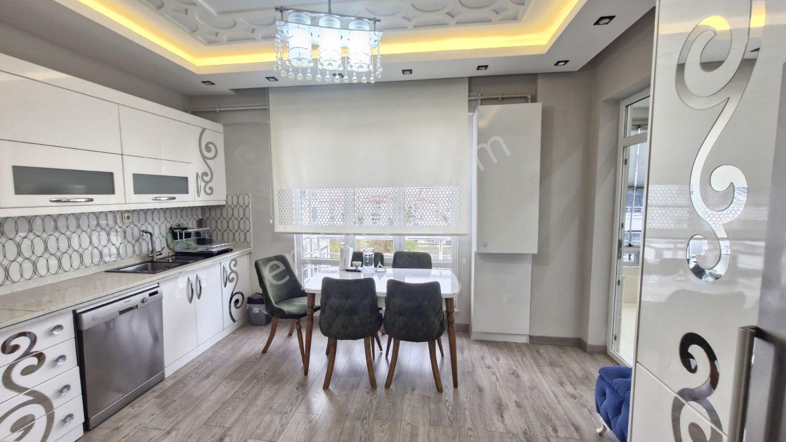 Ymz'den Akkent'te Ataşehir Sitesinde Havuzlu Satılık 4+1 Daire - Görsel 6