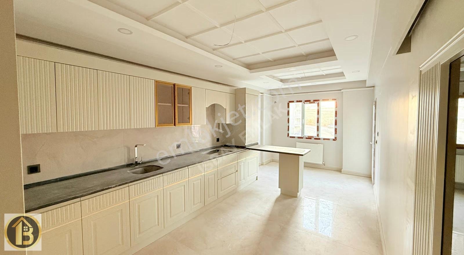 200 M2 Ultra Lüks Full Dekorasyonlu 4+1 Daire Sizi Bkliyor - Görsel 12