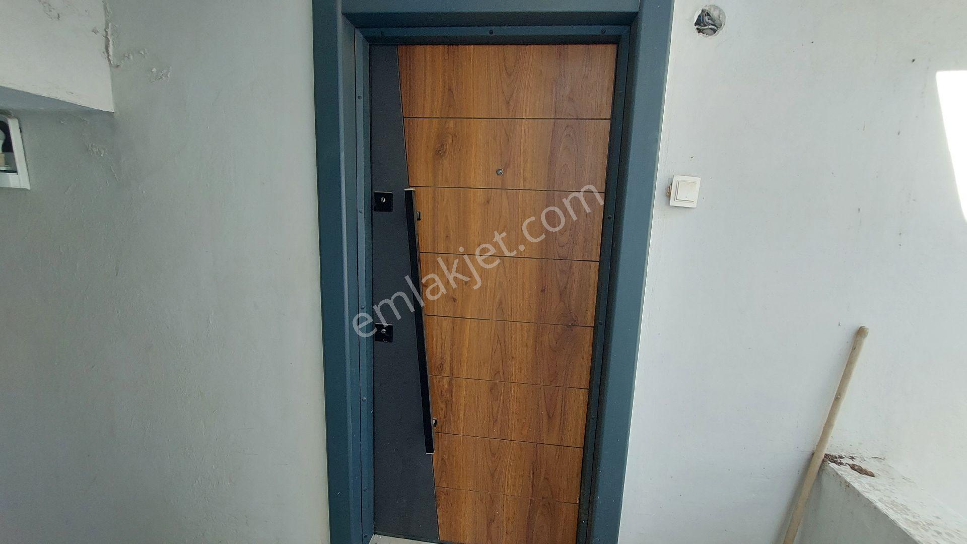 Kuşadası Cumhuriyet Mahallesinde Kiralık 2+1 90 M2 Daire. - Görsel 13