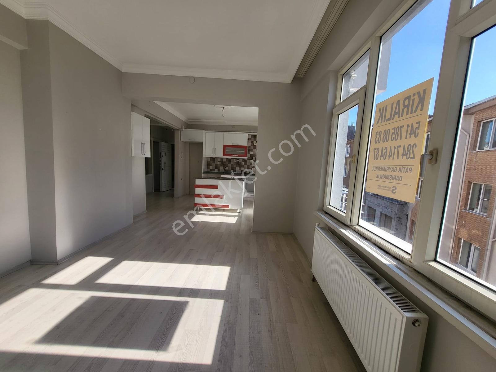 Merkezi Konumda 2+1 Kiralık Daire - Görsel 8