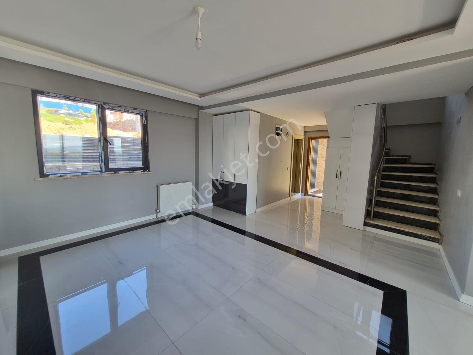 Ayrıcalıklı Çift Bahçeli Müstakil Dünya! 4+1 Satılık Villa Keşan - Görsel 10