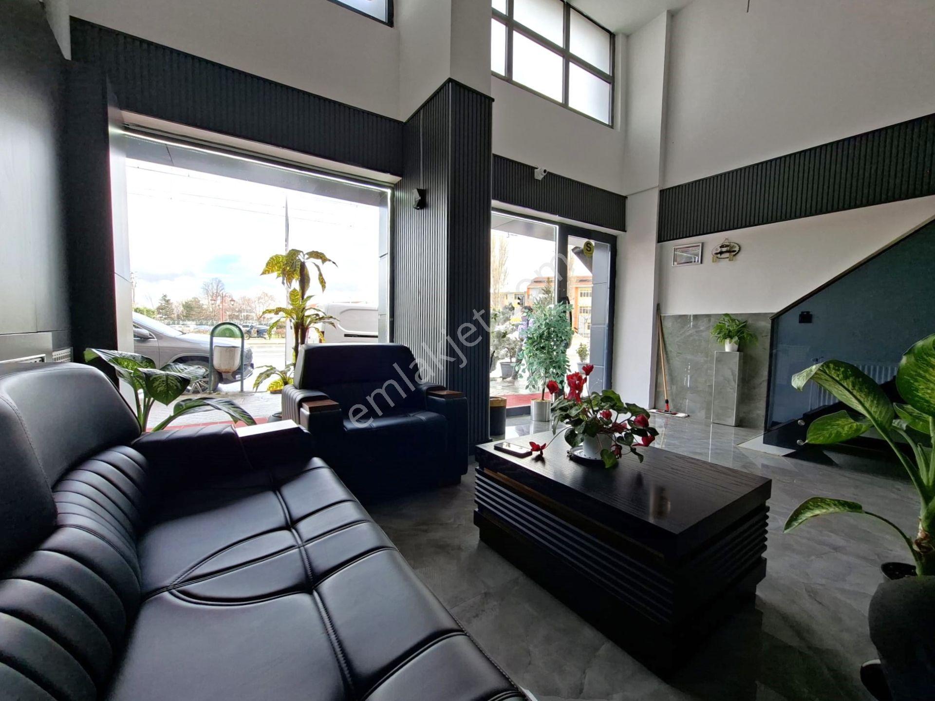 Gazi Yakup Satar'da Satılık 250 M2 Prestijli Ticari Gayrimenkul. - Görsel 2