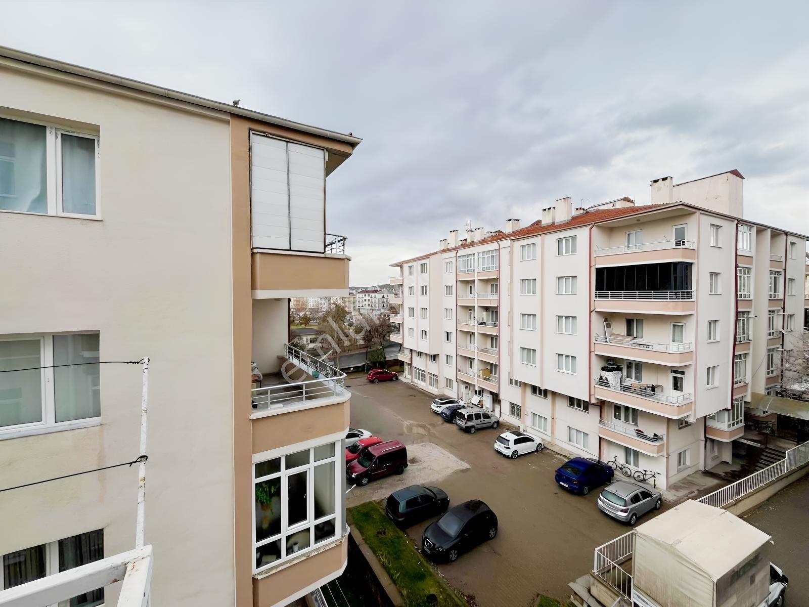 Asen Gayrimenkulden Güzelyurt'ta Kiralık 3+1 Daire - Görsel 20