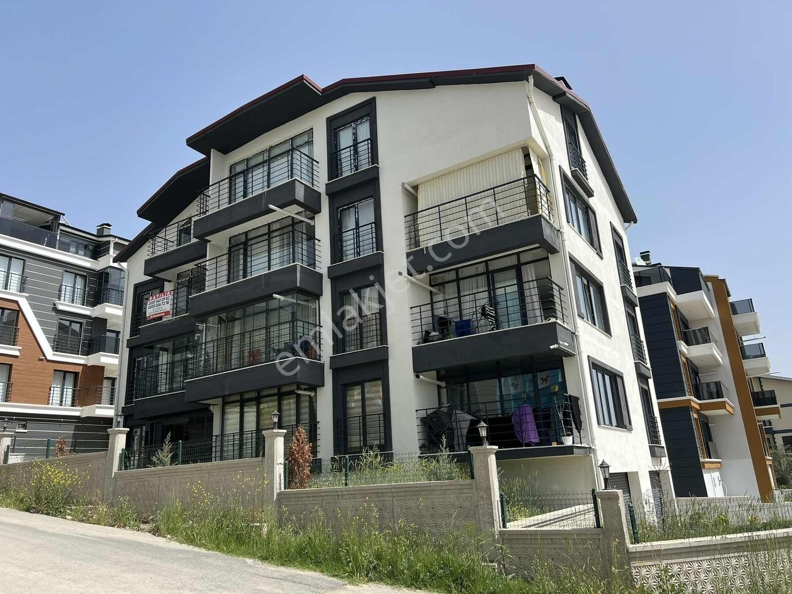 Alaçatı'dan/incek Bulvar Ve Market Yakını/yerden Isıtmalı 1+1 - Görsel 27