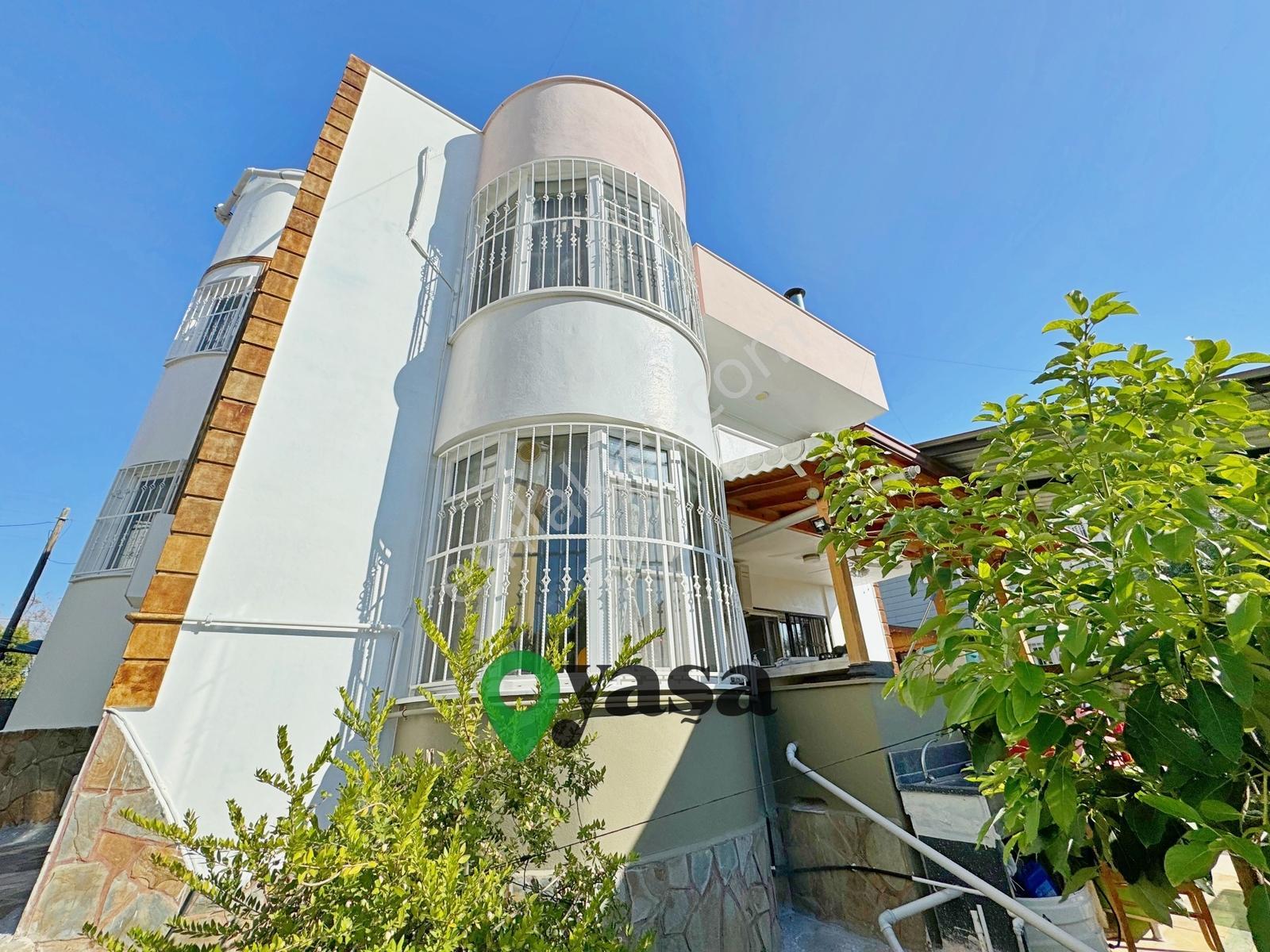 Yaşa Gyd - Merkezi Konumda 4 Cephesi Açık Müstakil Tripleks
