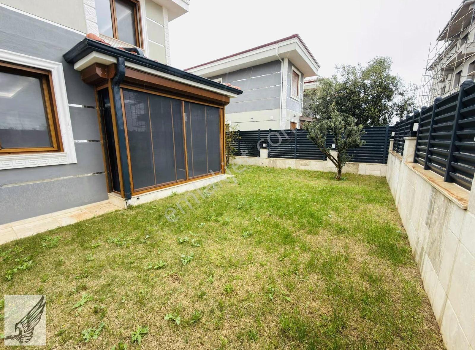 Seferihisar N.hepkon Mahallesinde 4+1 Müstakil Girişli Villa - Görsel 16