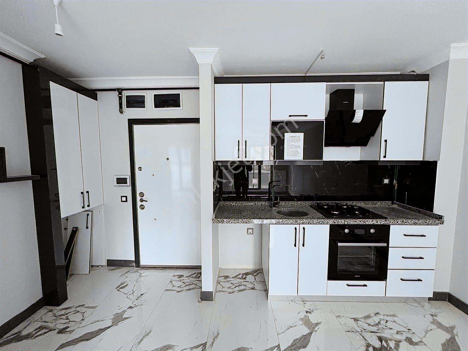Alaçatı'dan/cam Balkonlu/şık Tasarımlı/güney Cephe/1+1 Eşyasız - Görsel 11