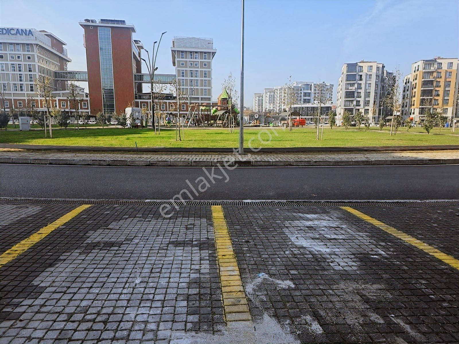 Remax Parla'dan Canik Şehri Bahçe Konutlarında Kiralık Dükkan - Görsel 16