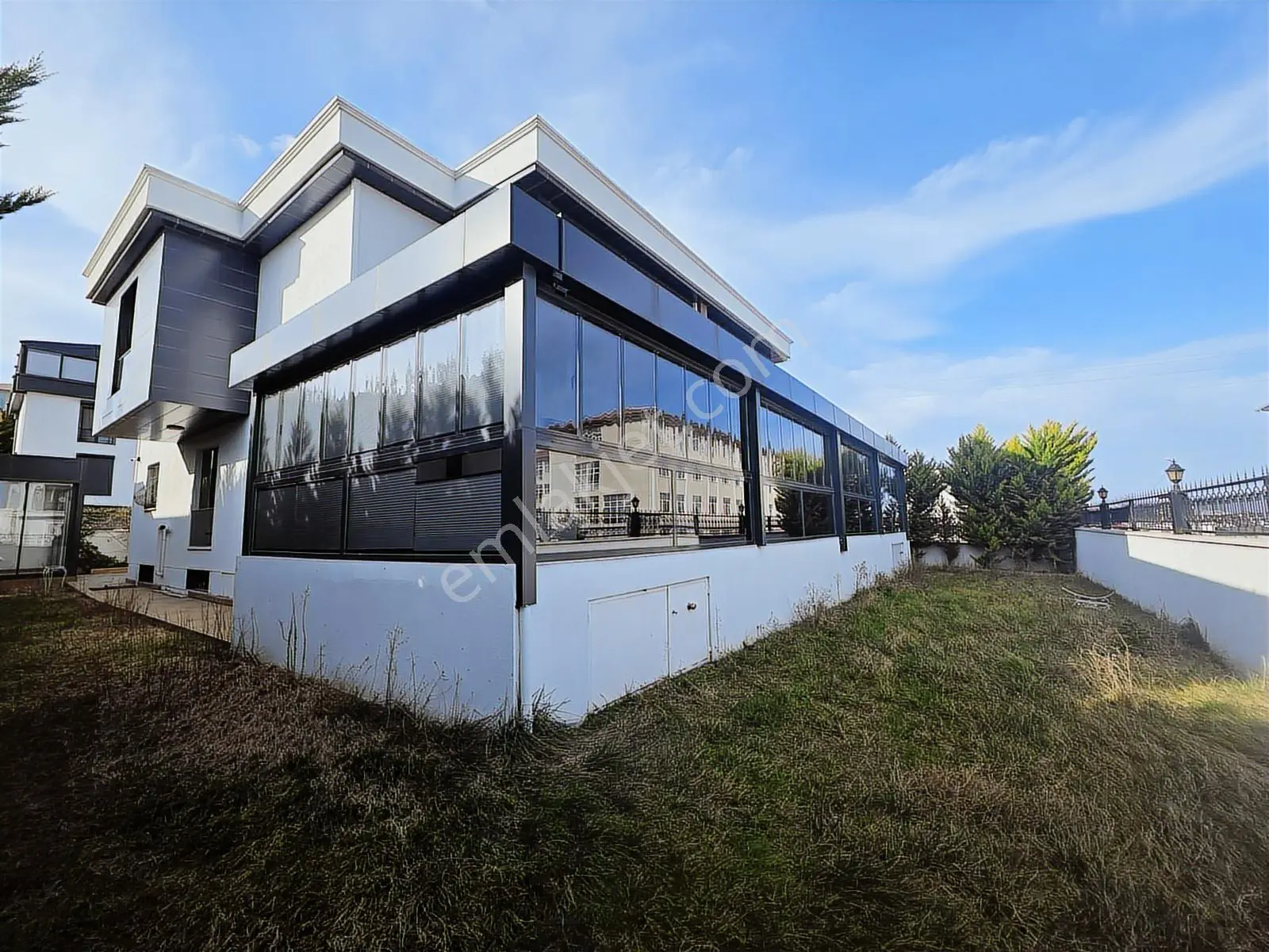 Alanlı'da Fırsat Villa/ Bir Villa Fiyatına İki Villa Sahibi Olun - Görsel 3