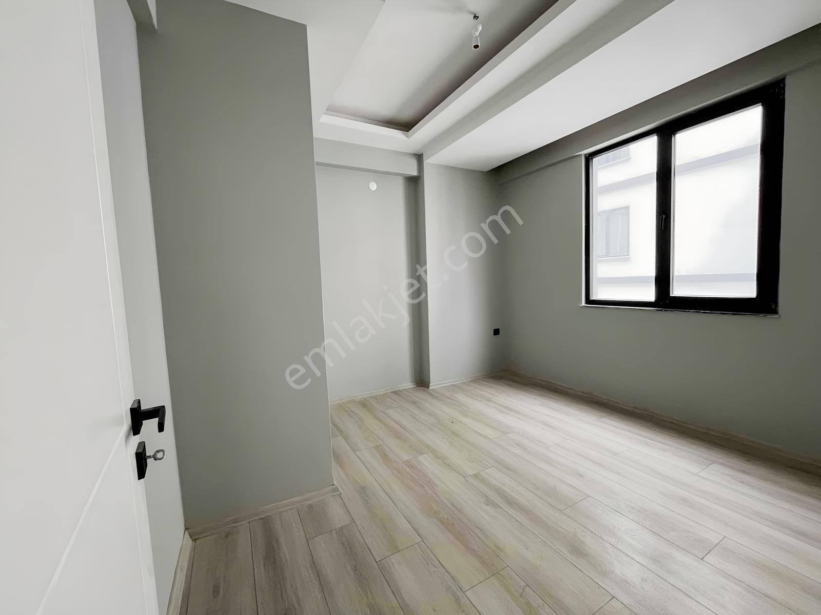 Remax Parla'dan 1+1 Fırsat Daire - Görsel 3