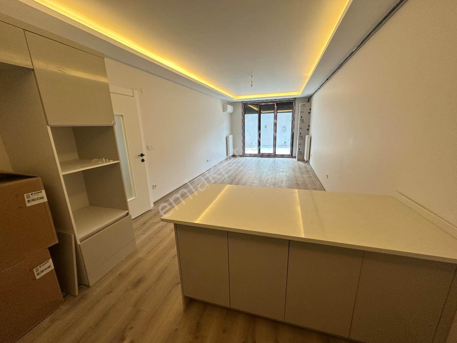 Altunizade Merkezi Konum 1+1 Net 55 M2 Satılık Daire - Görsel 17