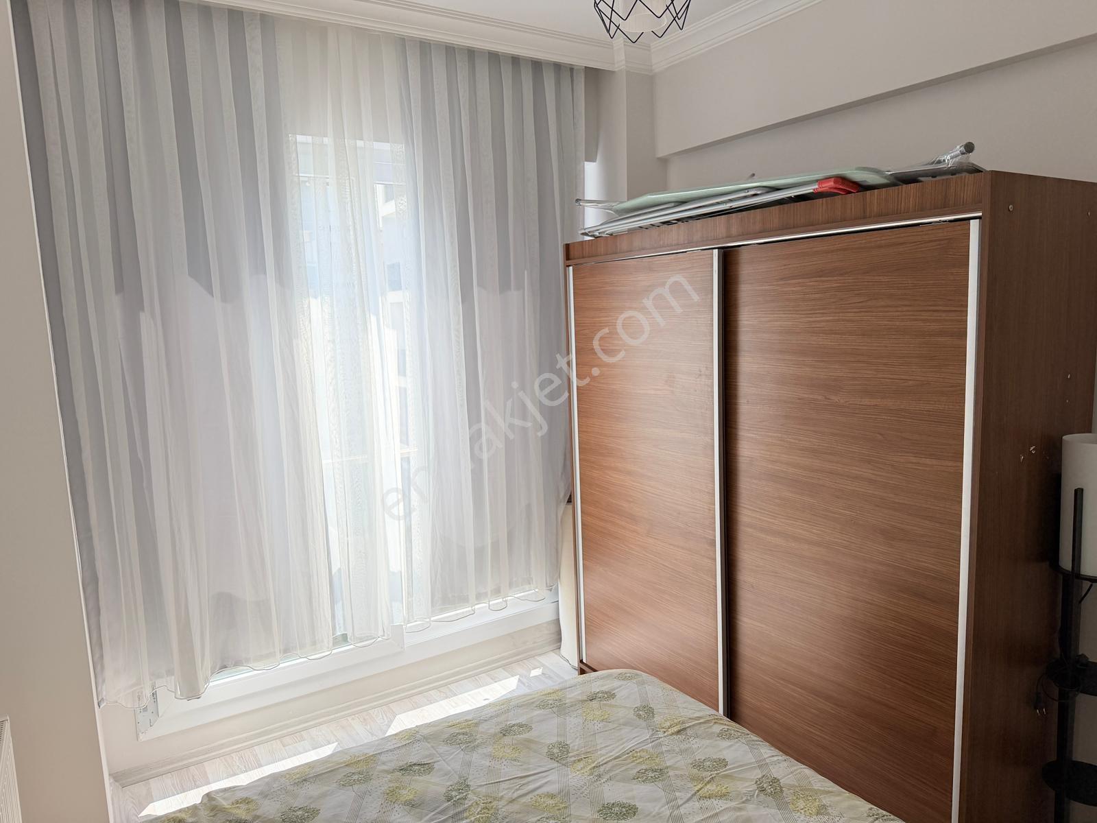 Menemen Seyrek 85.yıl Cumhuriyet Mah. Eşyalı Kiralık Daire - Görsel 2