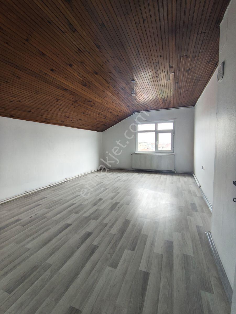 Karasu Çarşı Merkezde Kiralık Daireler - Görsel 33