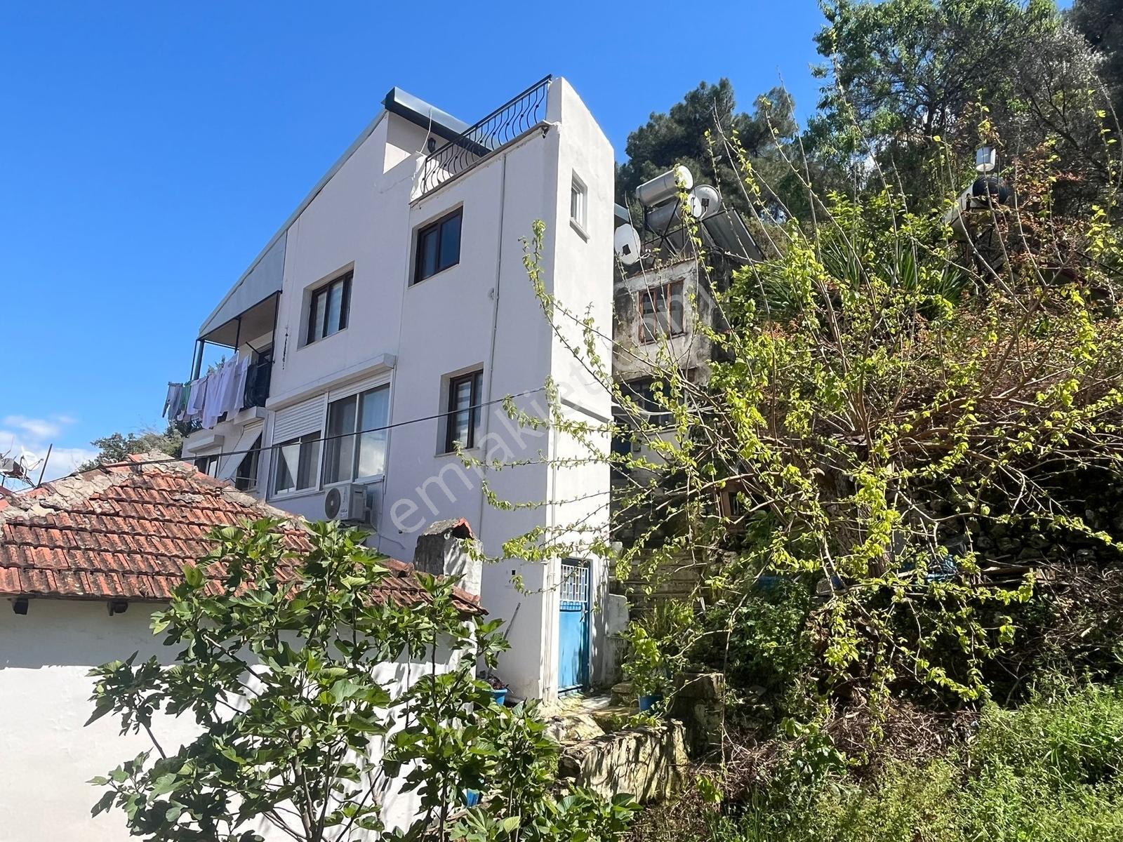 Fethiyenin Kalbinde Satılık 1+1 Deniz Manzaralı Daire - Görsel 2