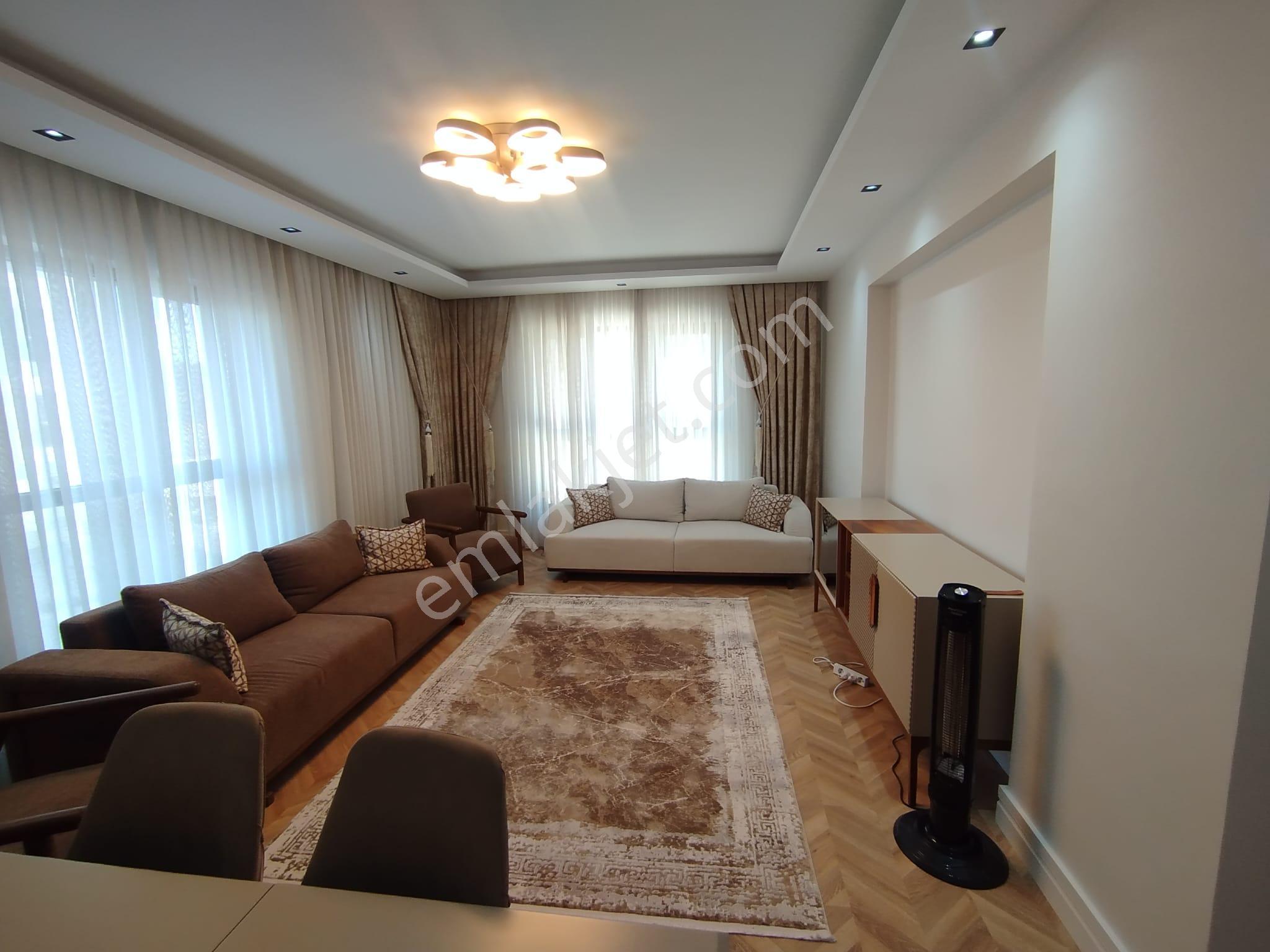 Sivas Yeşilyurt Mah. 4+1 Satılık Daire 140 M2 10. Kat - Görsel 24