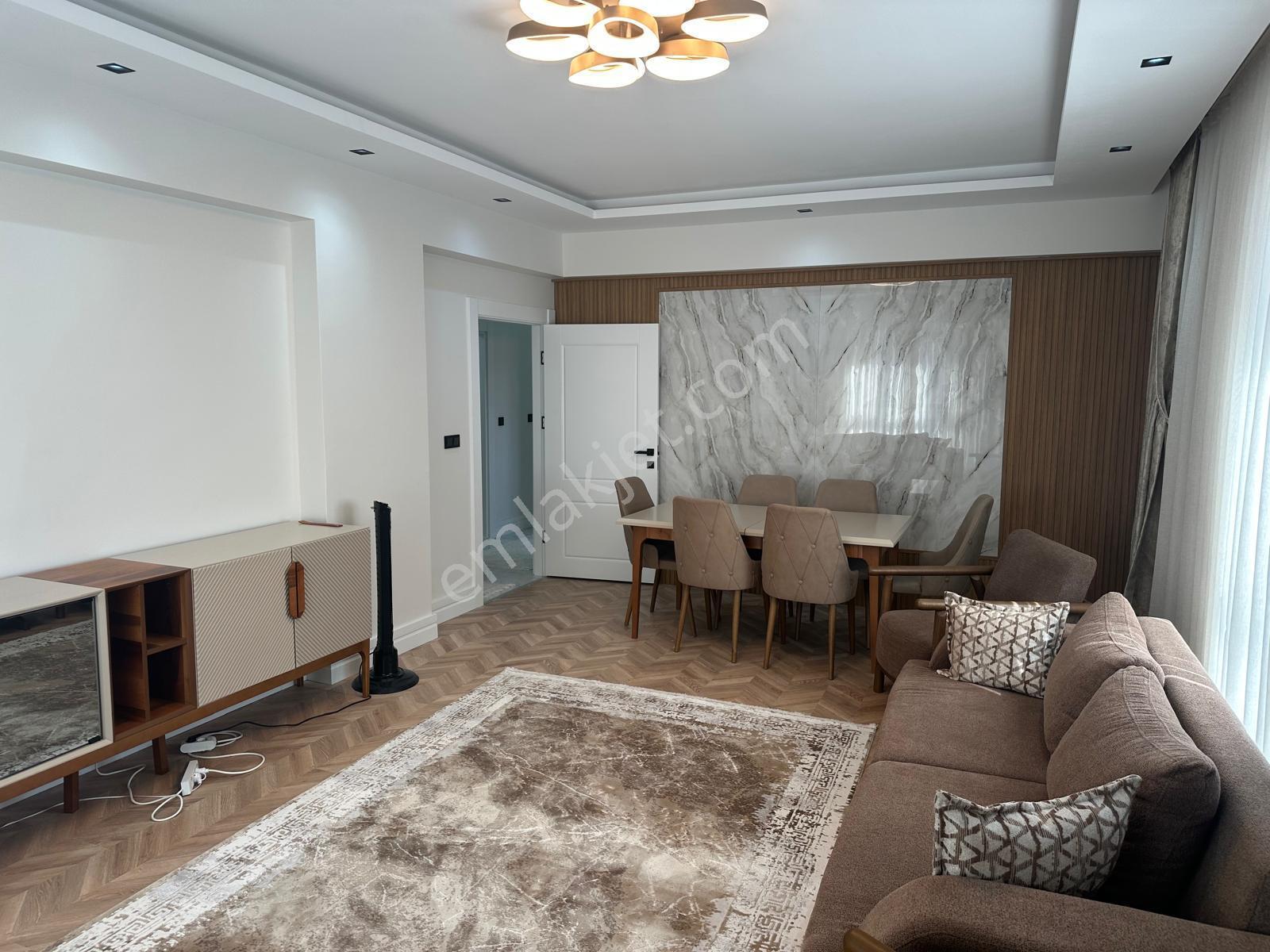 Sivas Yeşilyurt Mah. 4+1 Satılık Daire 140 M2 10. Kat - Görsel 25