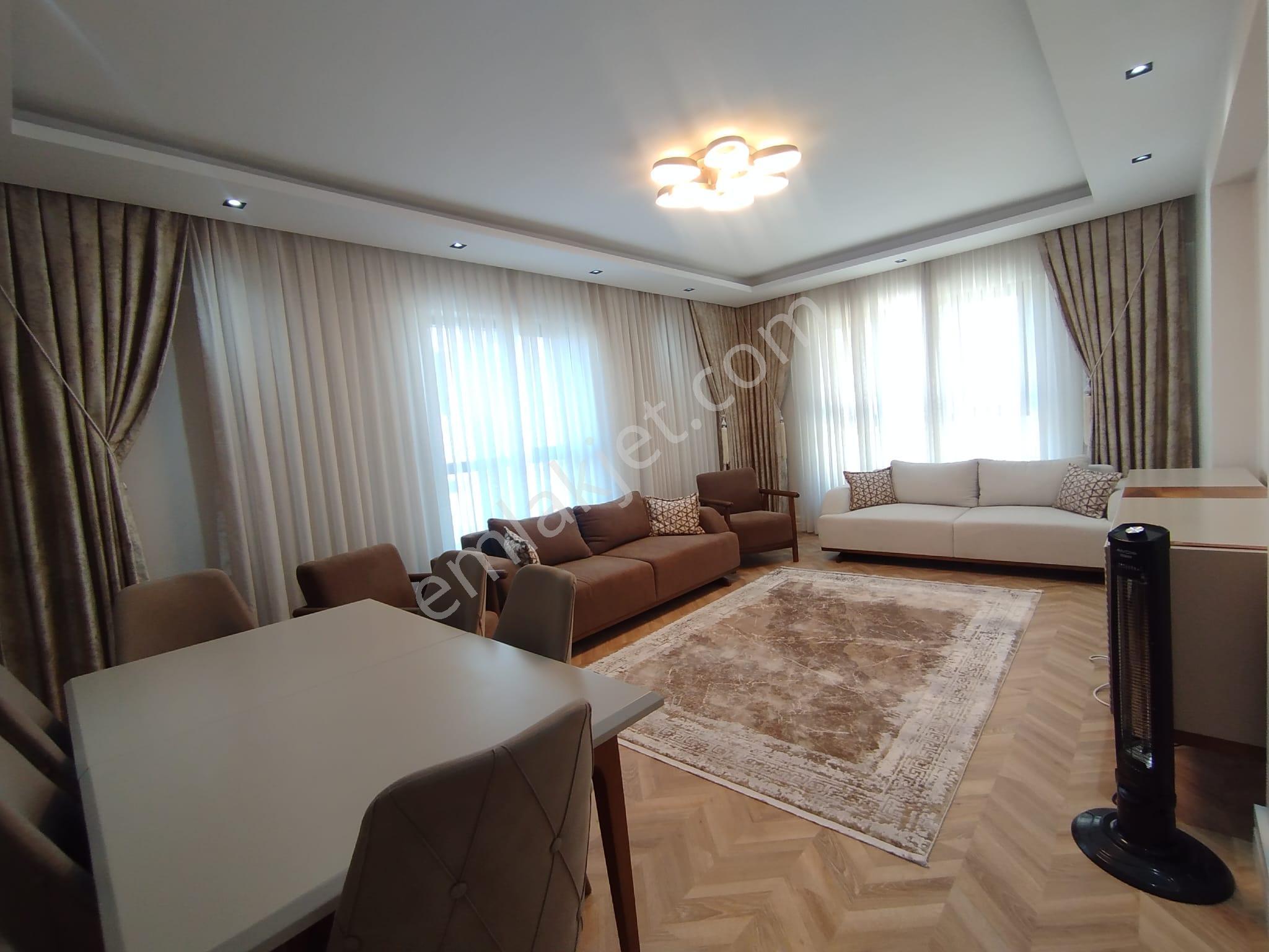 Sivas Yeşilyurt Mah. 4+1 Satılık Daire 140 M2 10. Kat - Görsel 23