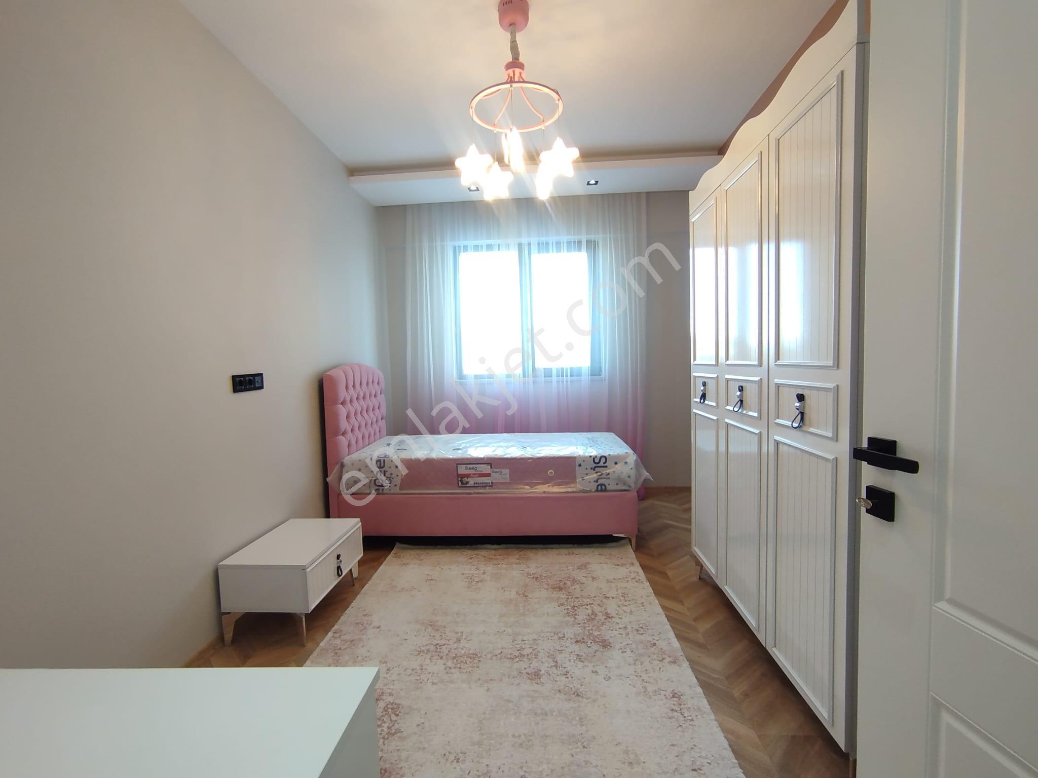 Sivas Yeşilyurt Mah. 4+1 Satılık Daire 140 M2 10. Kat - Görsel 33