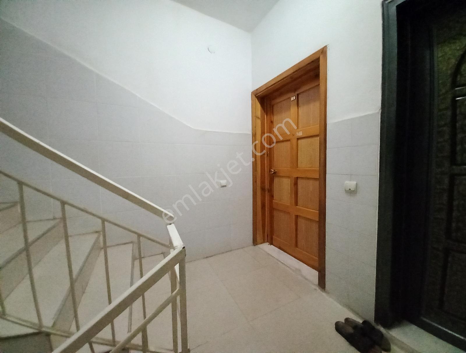 Kuzeyyaka Merkezi Konum Köşebaşı Binada Satılık Arakat 2+1 Daire - Görsel 27