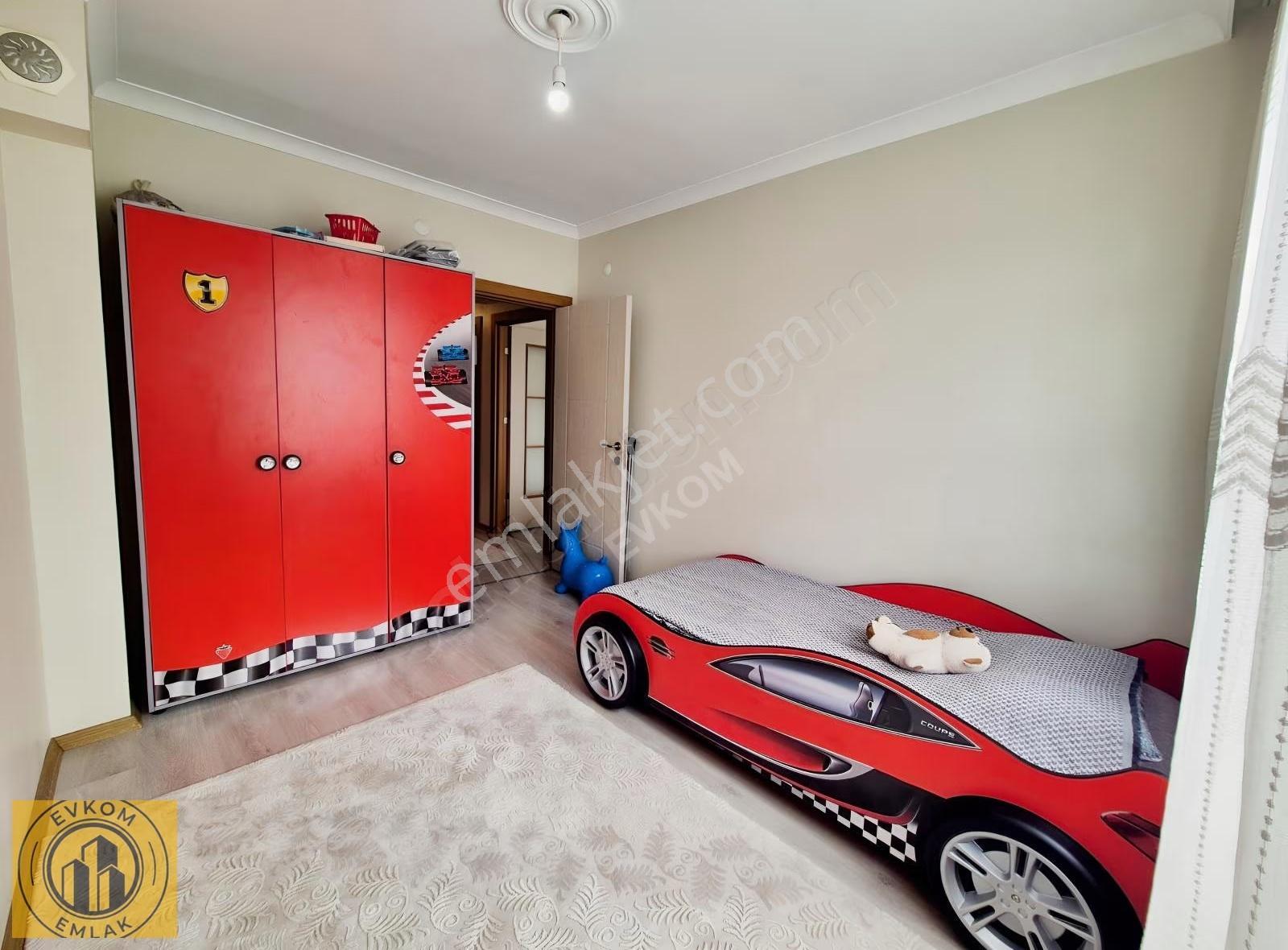 Çobançeşme'de Satılık 2+1 Daire, 110m², Kapalı Otoparklı - Görsel 11