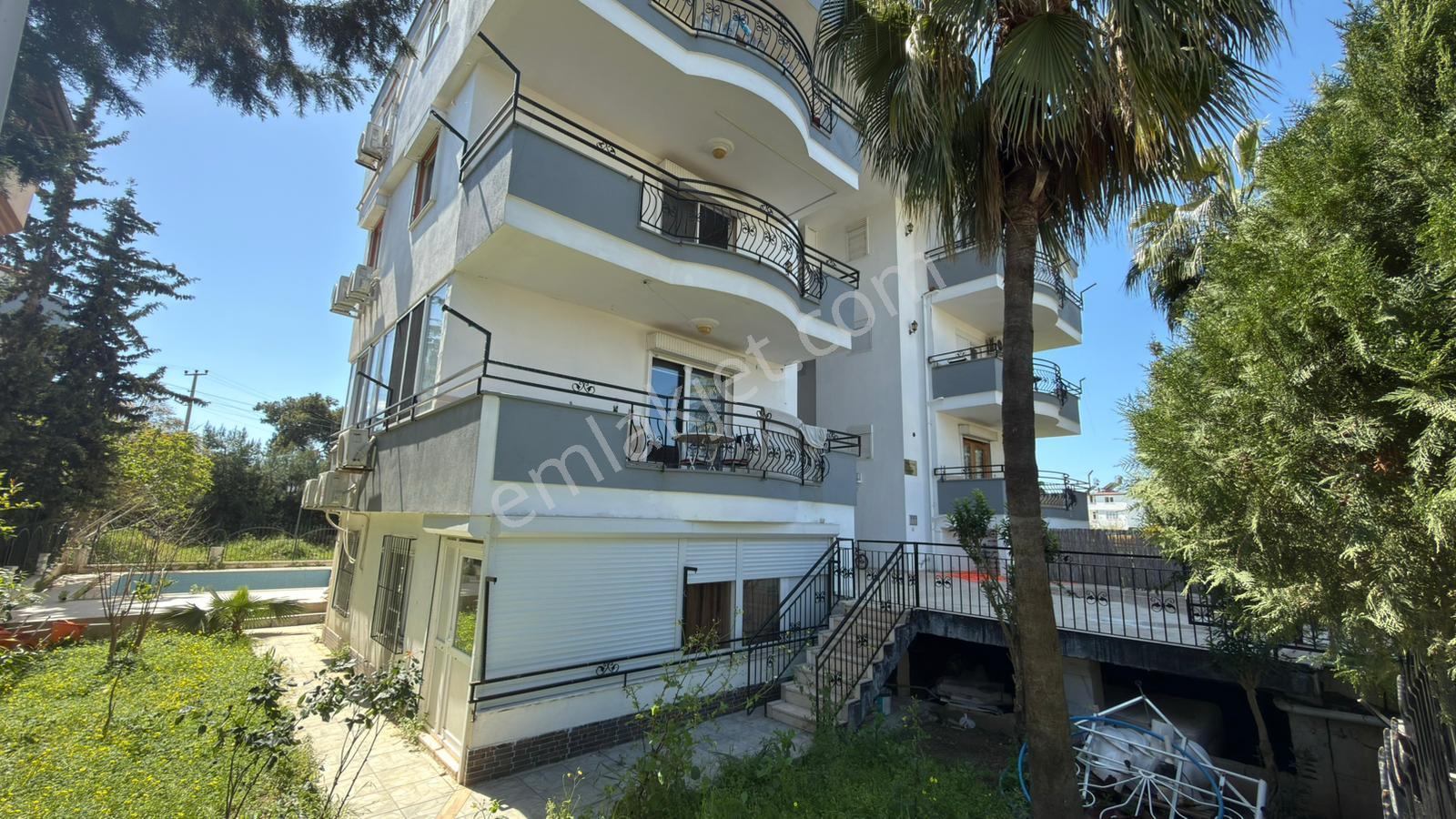 Antalya Manavgat Side'de Komple Satılık Bina