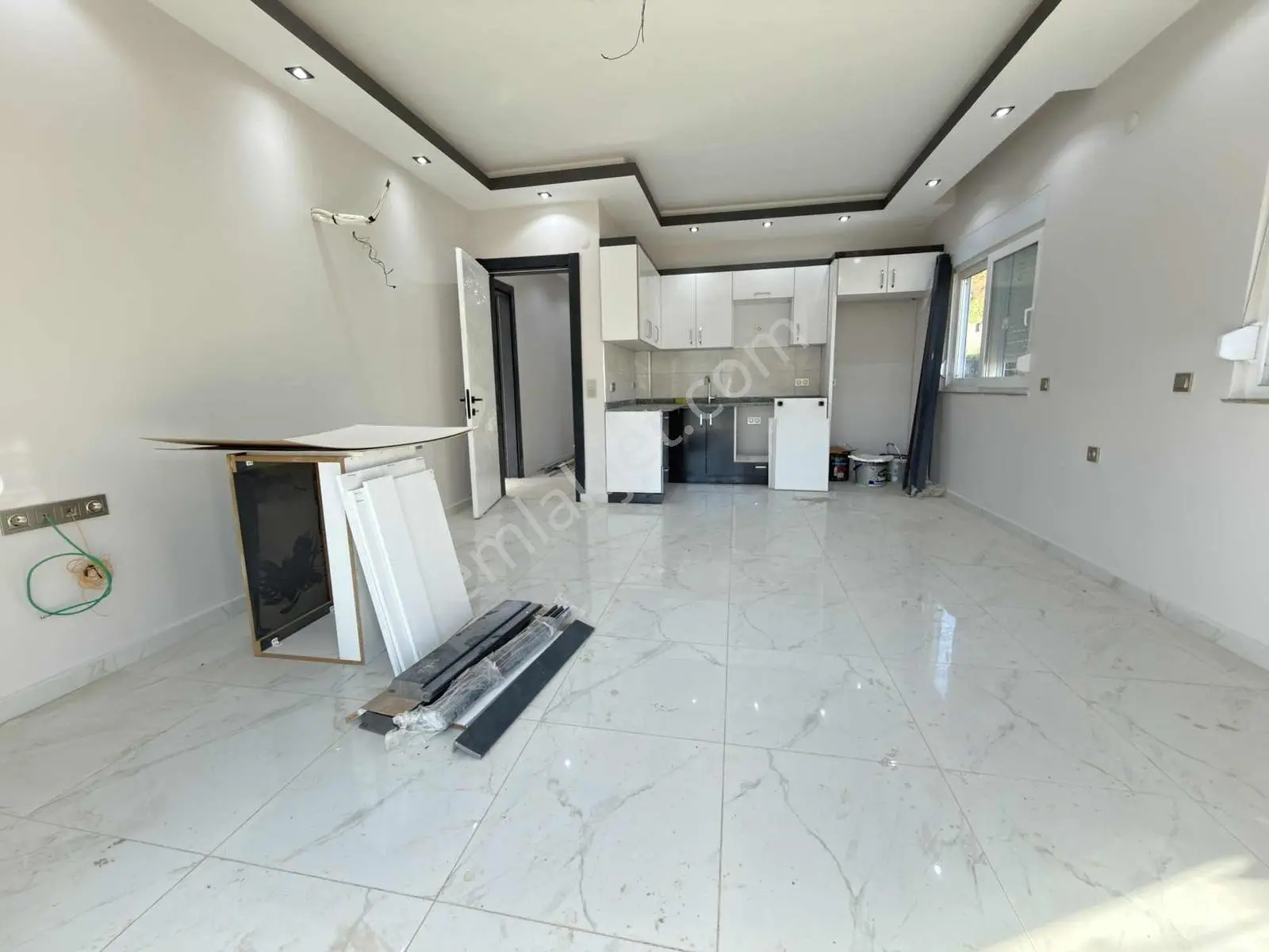 Alanya Çıplaklı Da Panjurlu + Ebeveyn Banyolu Satılık Daire - Görsel 14