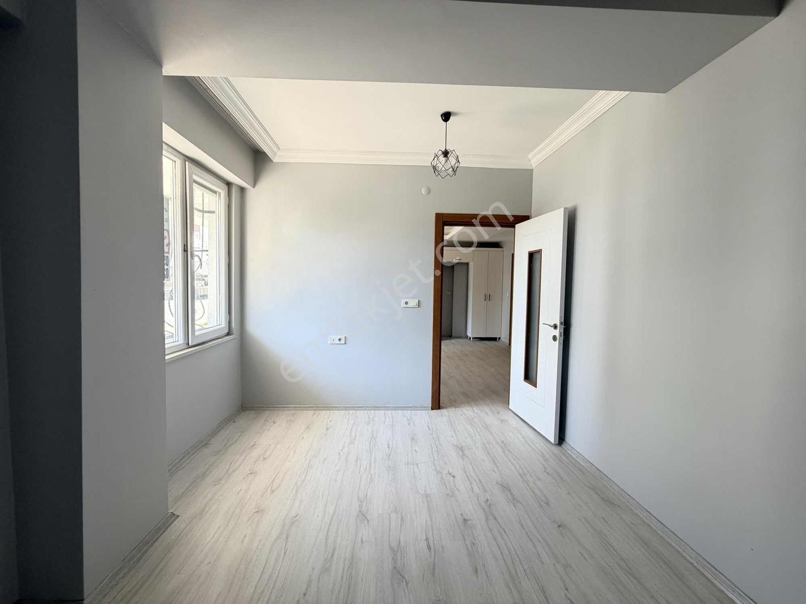 Çorlu Çobançeşmede 1+1 - İskanlı Satılık Daire // Revos // - Görsel 9