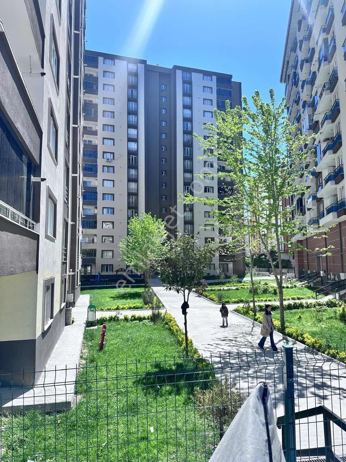 Çerkezköy Cumhuriyet Mahallesi'nde Satılık 2 + 1 Daire - Görsel 32