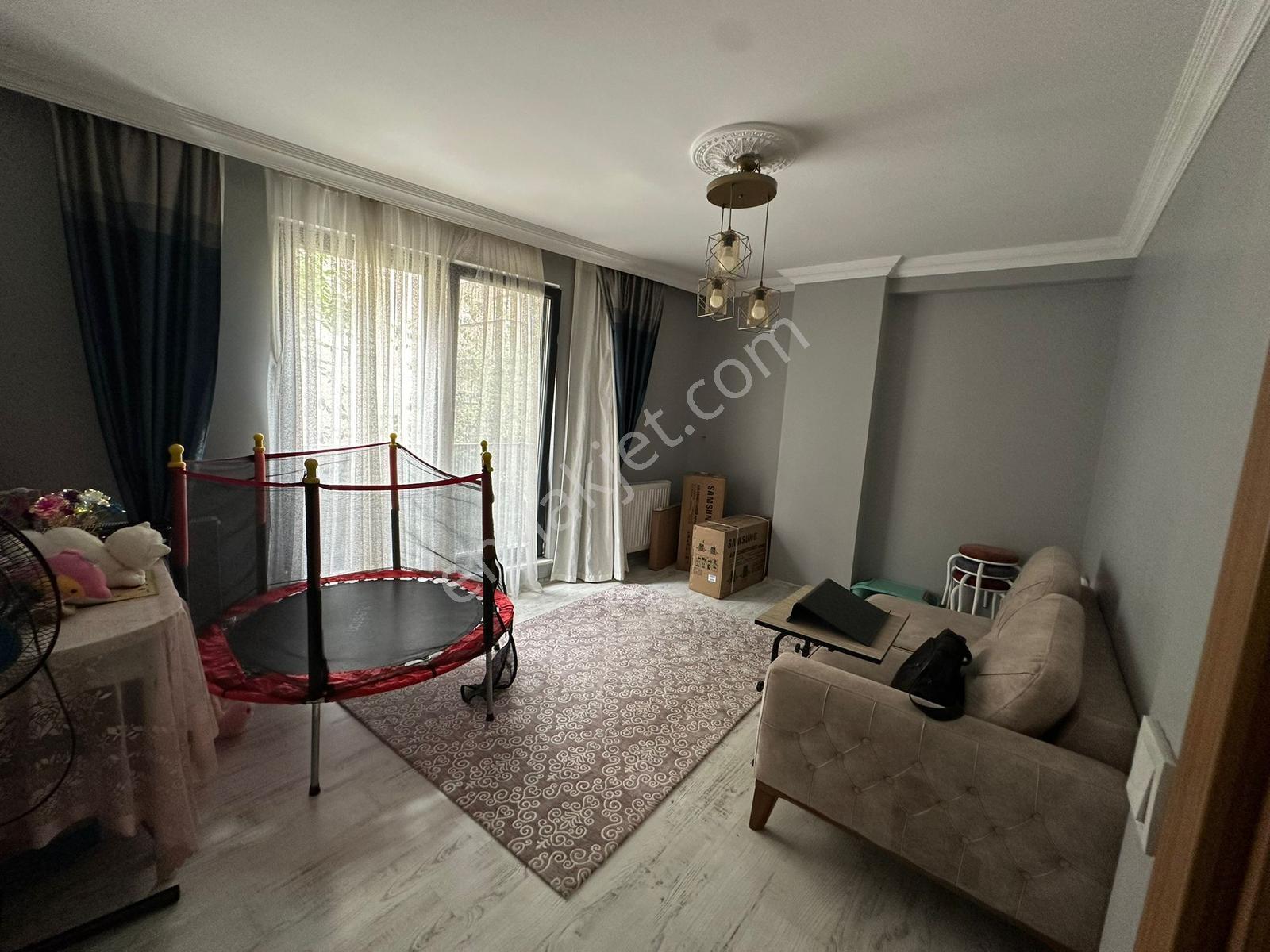 Tatlıkuyu Mah Balkonlu Geniş M2'li Ferah 4+1 Tersdubleks Daire - Görsel 11