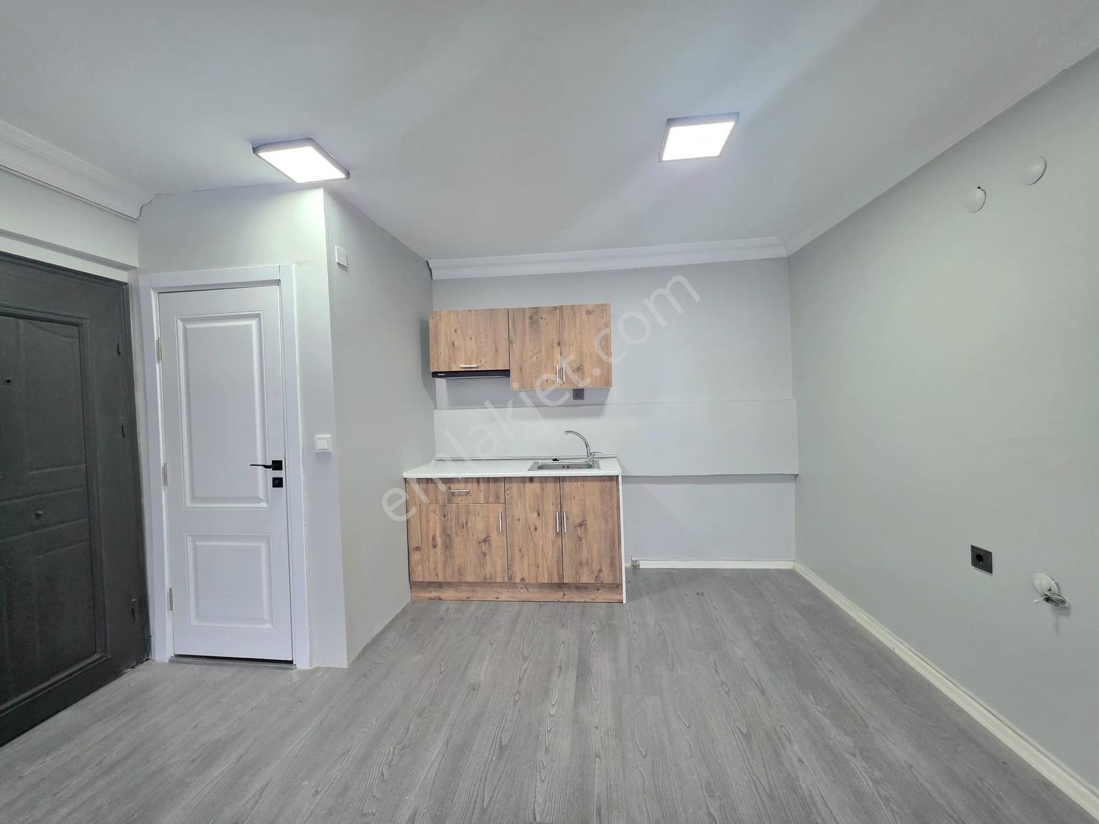 Milli İrade Meydanı Karşısı Kiralık 1+1 Ofis - Görsel 17