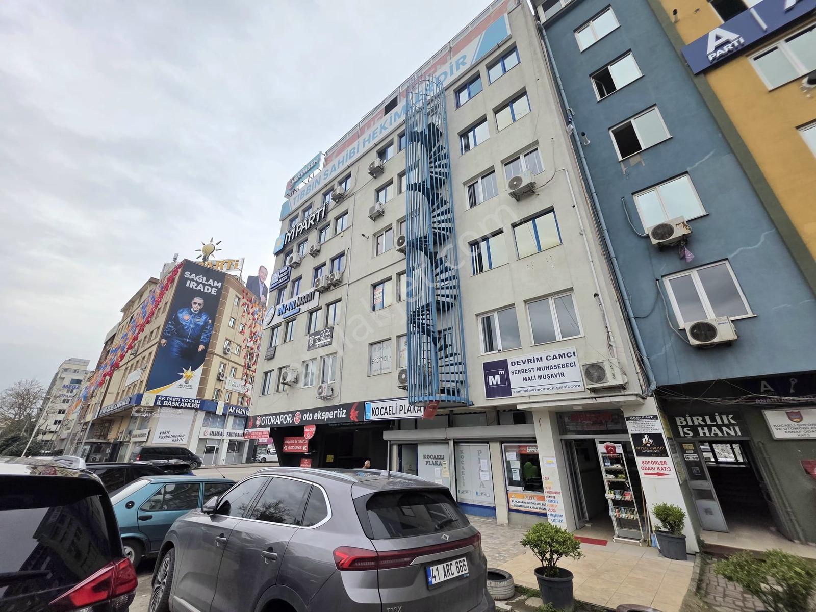 Milli İrade Meydanı Karşısı Kiralık 1+1 Ofis - Görsel 21